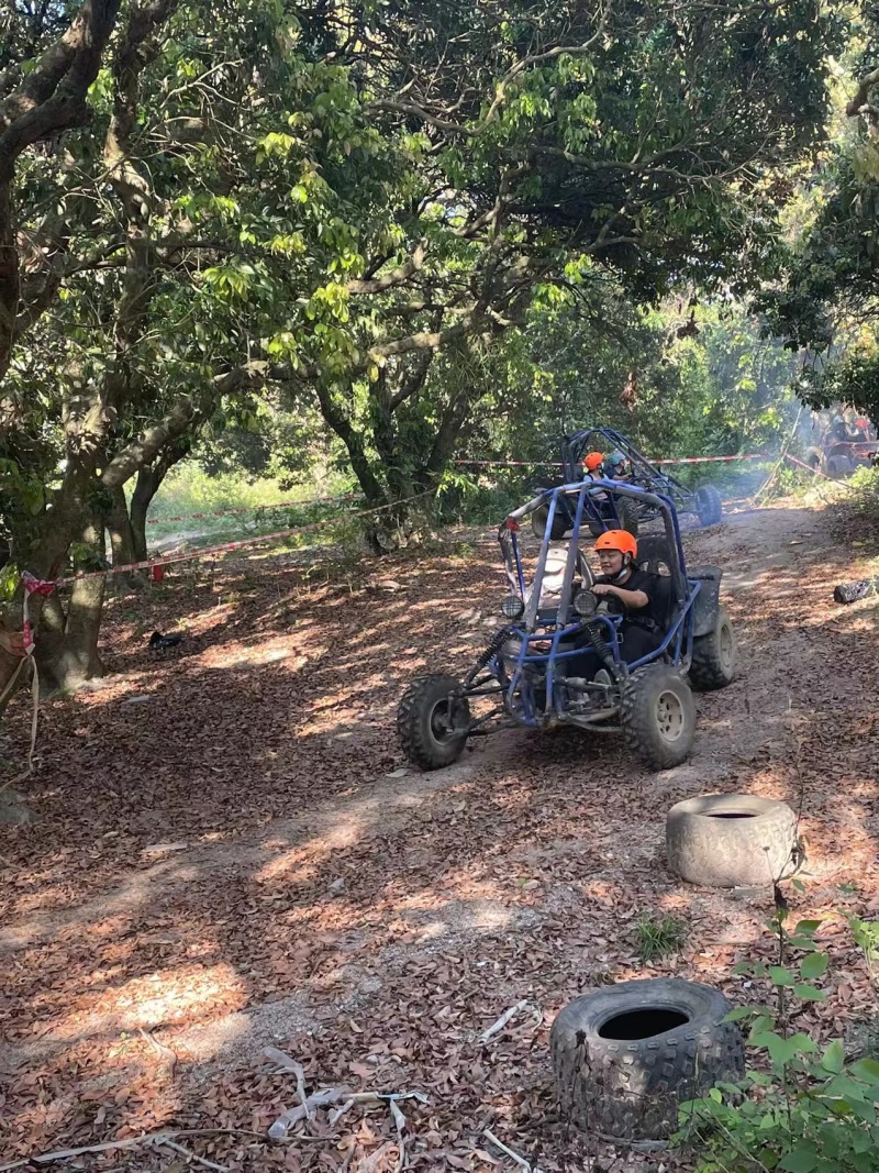 12eda3cf63035dc730cbad3f227af212.jpg 越野5.jpg